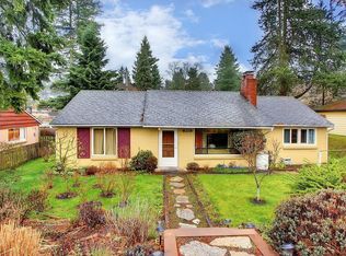 18330 9th Ave NE, Seattle, WA 98155