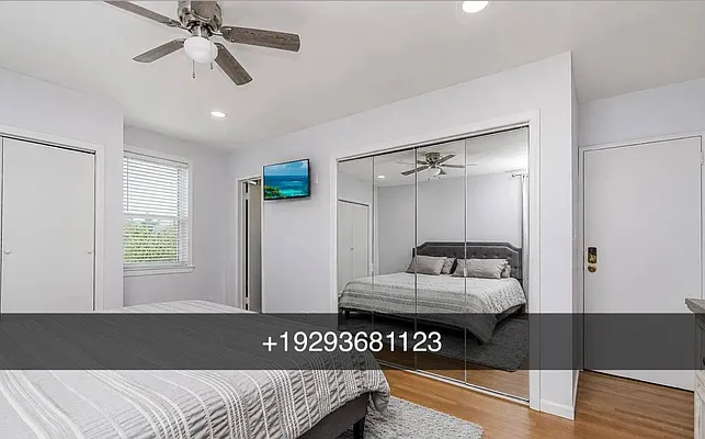 Bedroom, photo 1