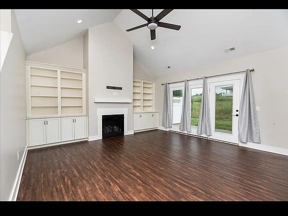 3rd image of 20 Kiley Ln #A