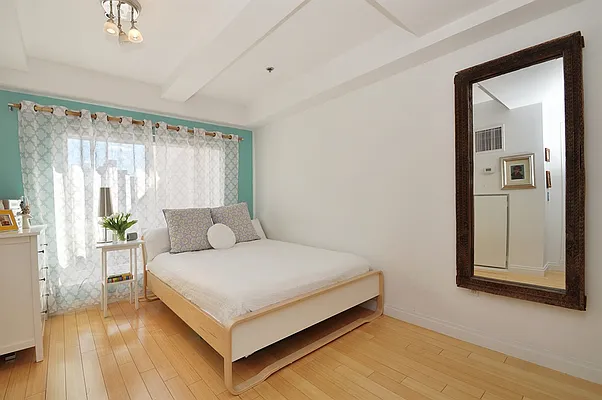 Sold by Corcoran | media 19