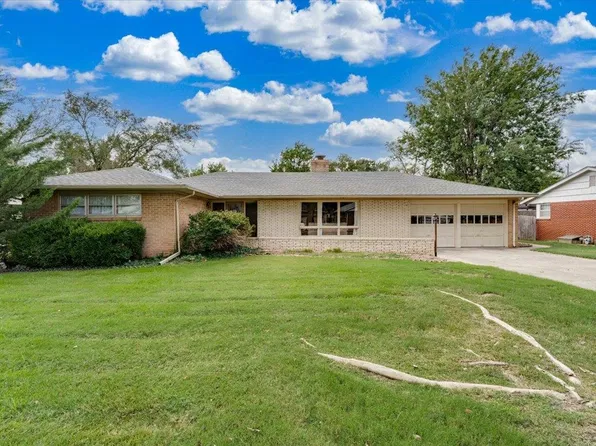 1617 N Womer Dr, Wichita, KS 67203