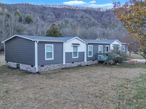 7821 N State Highway 16, Millers Creek, NC 28651
