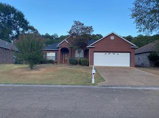 626 Annawood Ln NE, Brookhaven, MS 39601