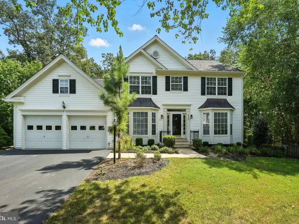 8439 Holstein Pony Ct, Gainesville, VA 20155