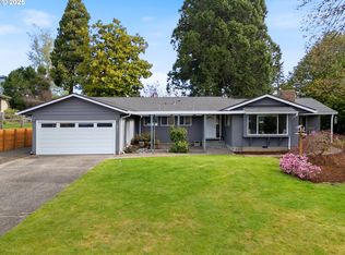 615 Meadow View Rd, Forest Grove, OR 97116