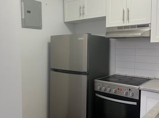 21 Stirling Ave S #20, Kitchener, ON N2G3N6