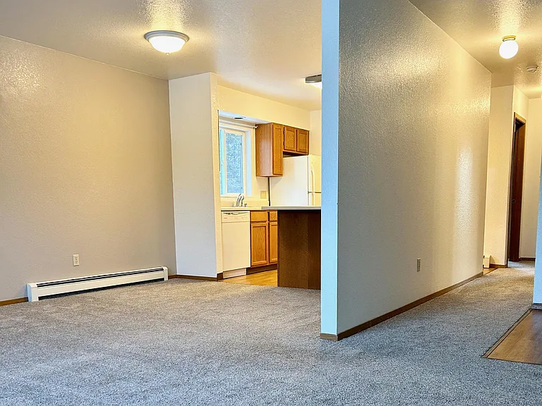 206 N Gill St #1 — Photo 2