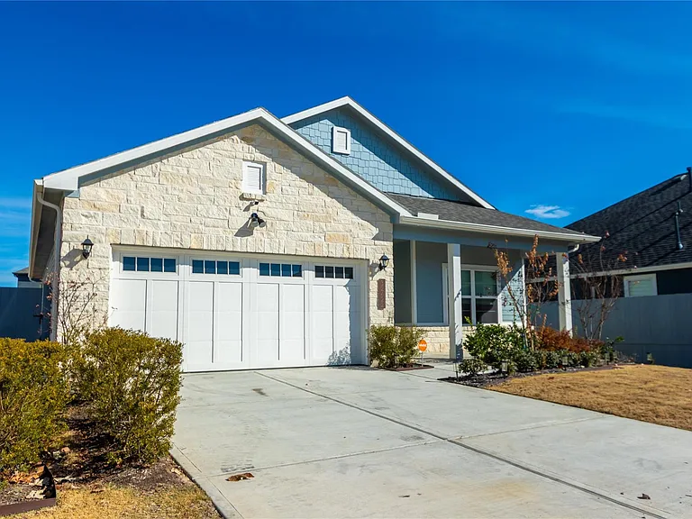 32422 Clouser Crawdad Ct — Photo 1