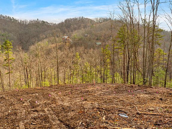 2nd image of 3129 Hatcher Top Rd