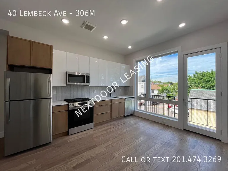 40 Lembeck Ave #306M — Photo 2