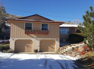 910 S Foothill Dr, Lakewood, CO 80228