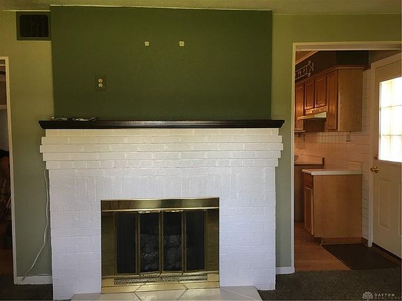 4th image of 2169 Wilding Ave