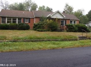 314 Newtown Rd NE, Floyd, VA 24091