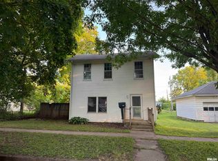 314 8th St, Lacon, IL 61540