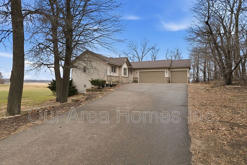 1st image of 1778 Klondike Dr NE