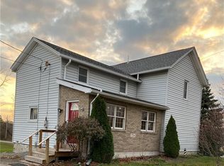 7534 Ridge Rd, Gasport, NY 14067