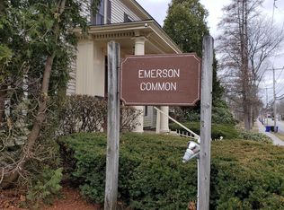 75 High St APT G2, Exeter, NH 03833