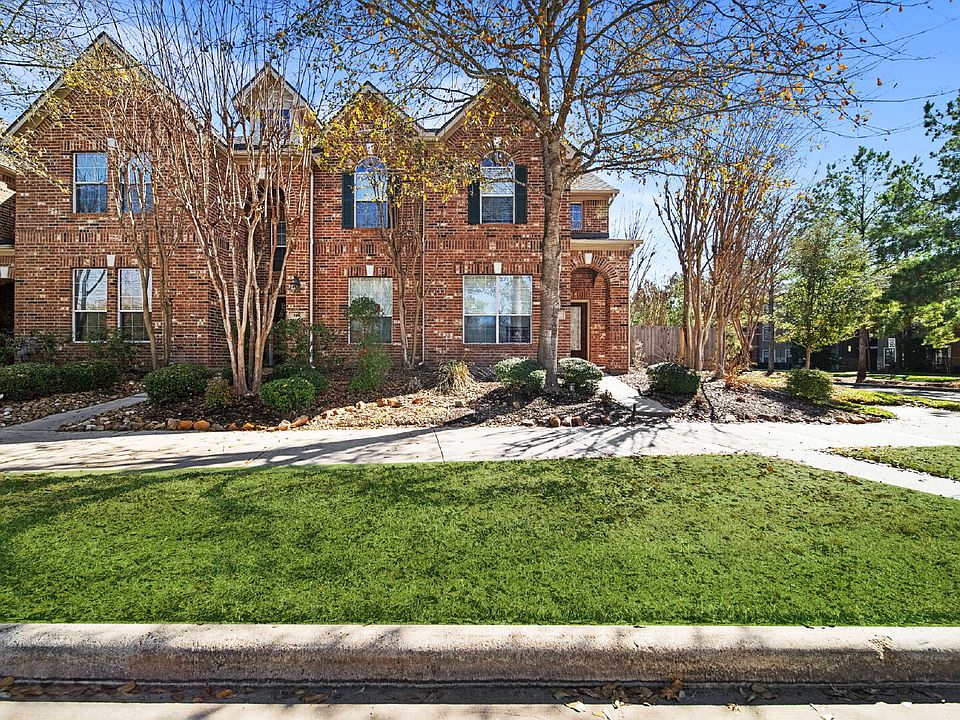 1st image of 153 E Montfair Blvd