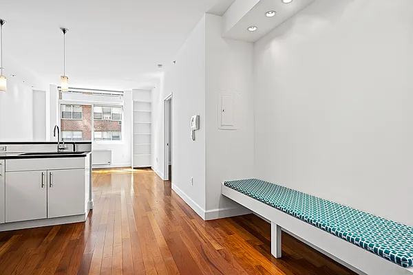 Rented by Corcoran | media 13