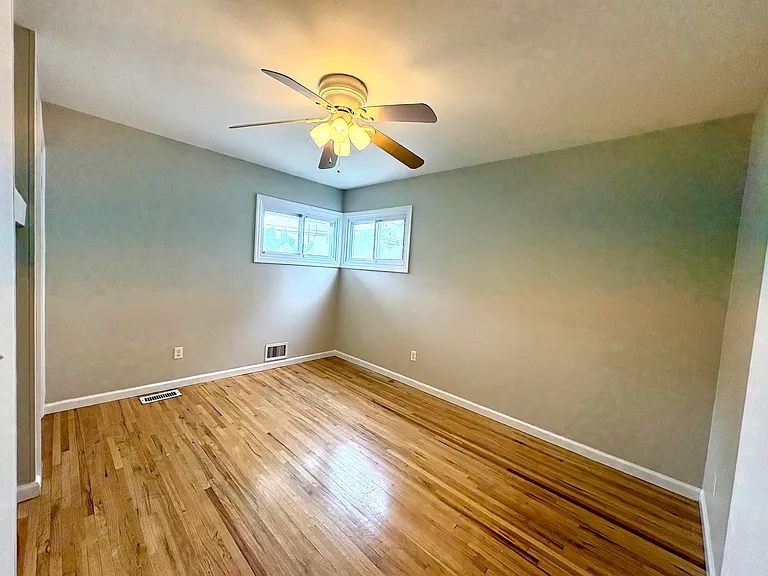 166 Wilfred Blvd — Photo 12