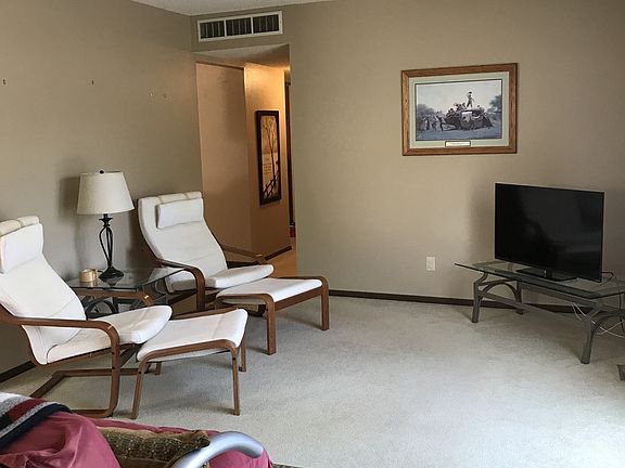 2nd image of 2630 Woodgate Dr