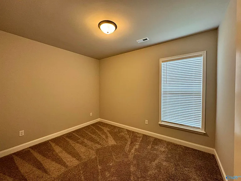 109 Kambry Grove Dr — Photo 24