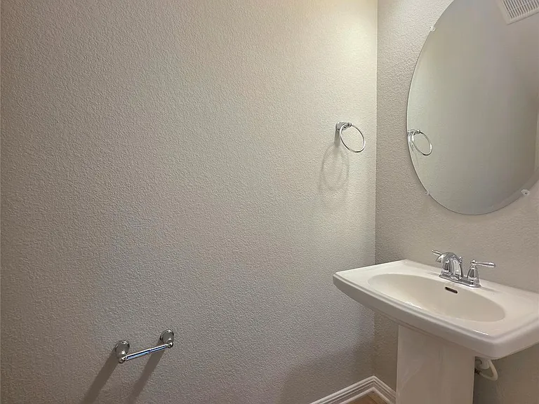 1020 Vista View Dr #302 — Photo 5
