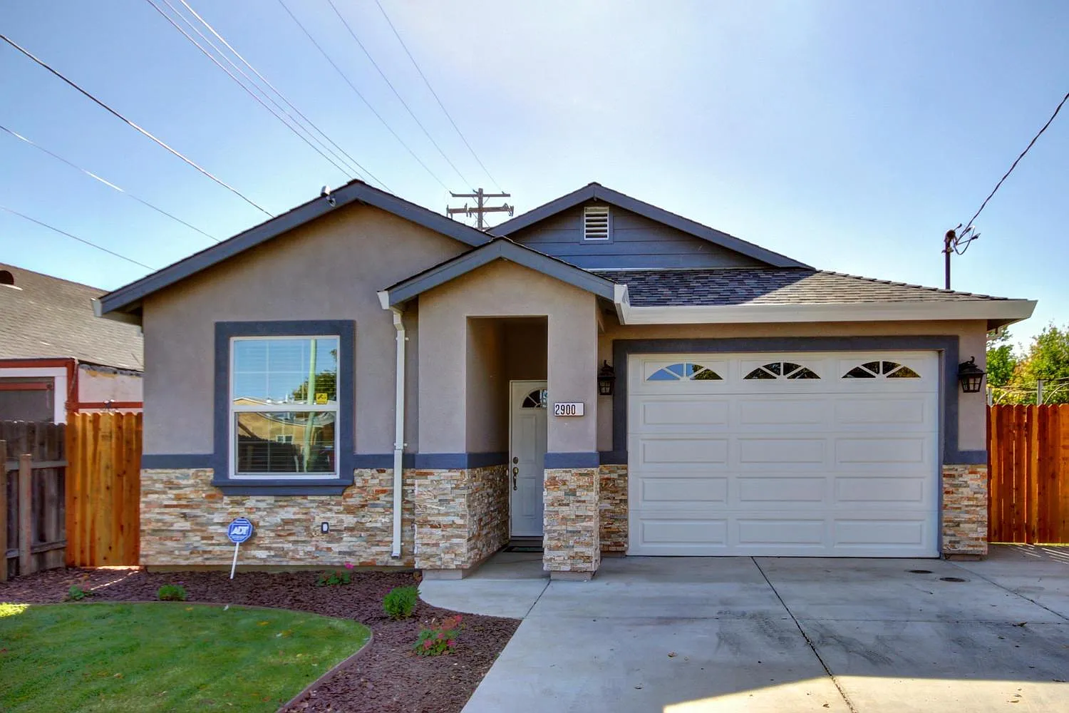 2900 19th Ave photo 1