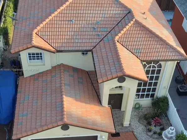 15736 SW 76th Ter, Miami, FL 33193