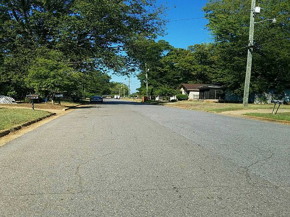 5th image of 3008 22nd St