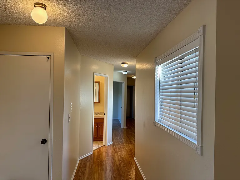 12094 Stonegate Ln — Photo 14