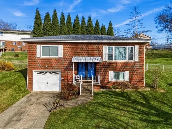 10 Crump St, Huntington, WV 25705