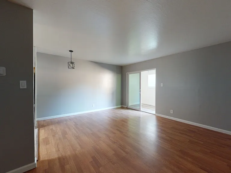 1400 Yuba Ave — Photo 3