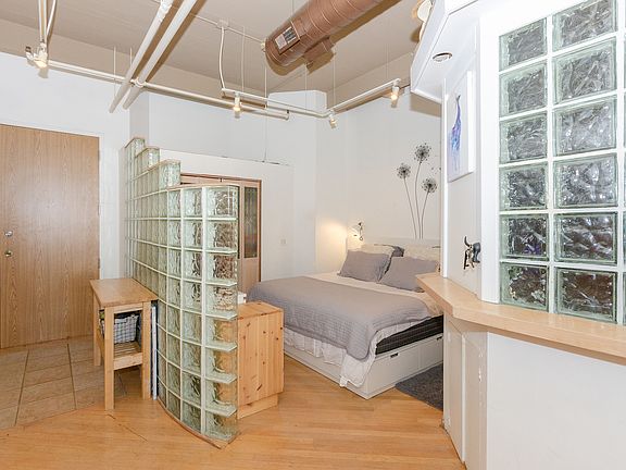 2nd image of 124 W Polk St APT 805