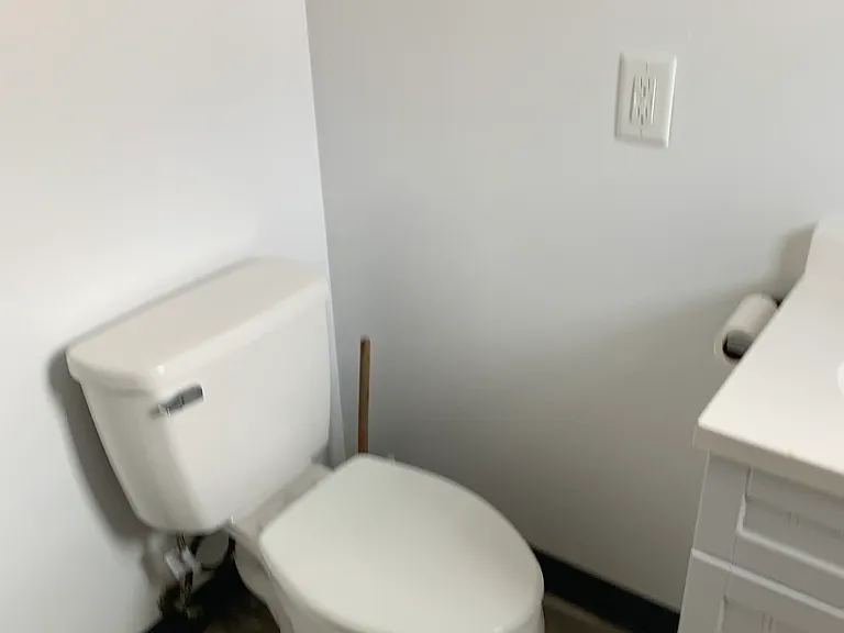 391 Garrett Ave — Photo 15