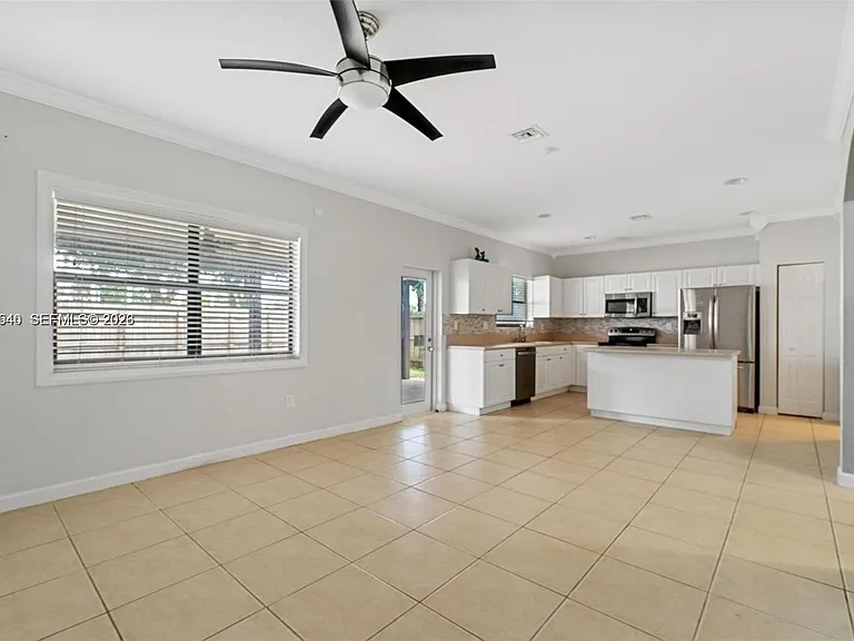24301 SW 112th Ct — Photo 35