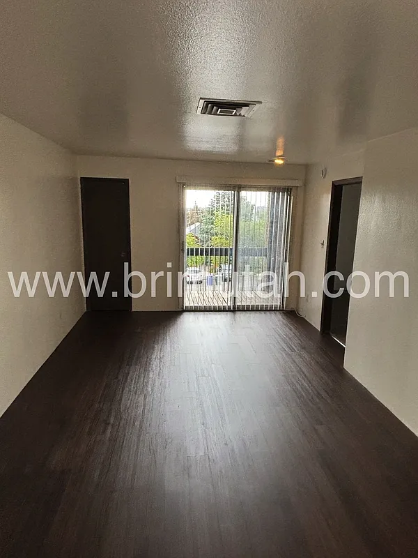 Building Photo - 525 S 1200 E #7