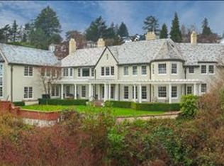 260 39th Ave E, Seattle, WA 98112