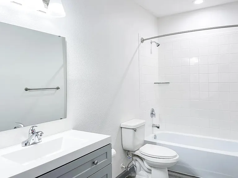 5238 Eggleston Ave #202 — Photo 4