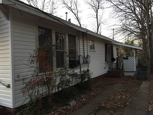 2nd image of 211 E Arizona Ave