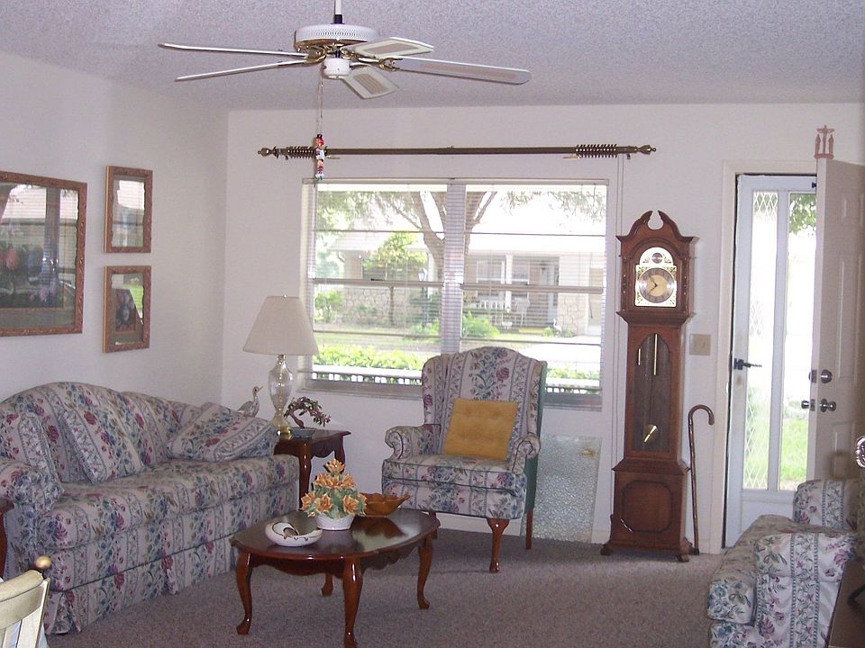 2nd image of 8633 SW 92nd St Unit D