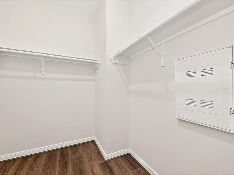 12602 Blue Jay Cove Ln — Photo 30