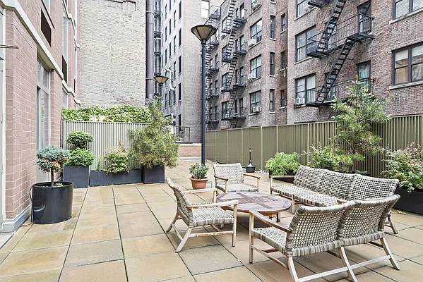 Rented by Corcoran | media 20