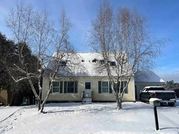 17 Stonegate Drive, Middlebury, VT 05753