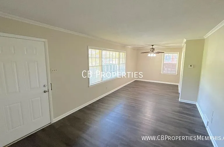 4027 Faronia Dr — Photo 6