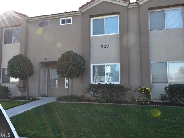 260 W 3rd St, Corona, CA 92882