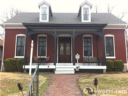 416 Mascoutah Ave photo 1