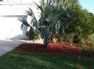 1916 Heron Cove Dr, Lutz, FL 33549