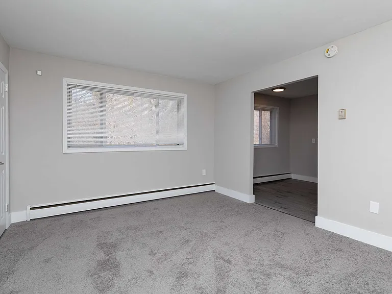 Washington Lane Apartments — Photo 6
