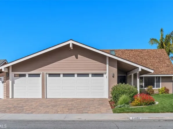 21051 Amberwick Ln, Huntington Beach, CA 92646